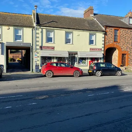 Kezbah2 22 The Square Centre Of Village Appartement *