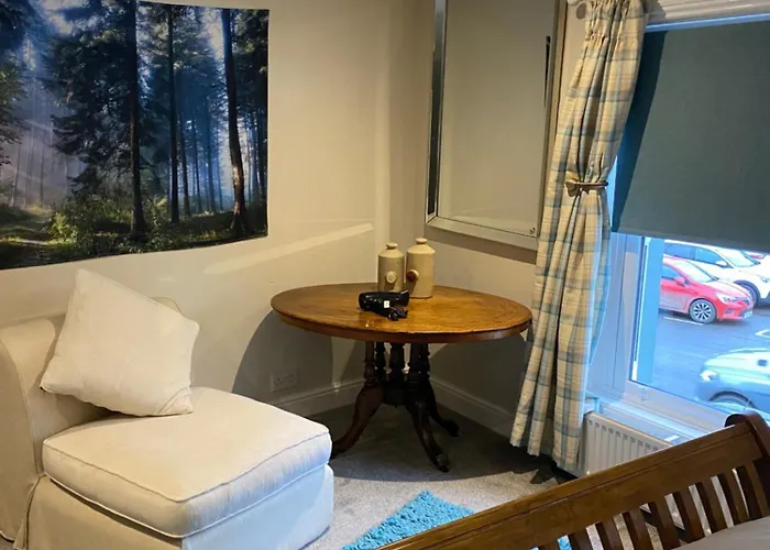 Kezbah2 22 The Square Centre Of Village